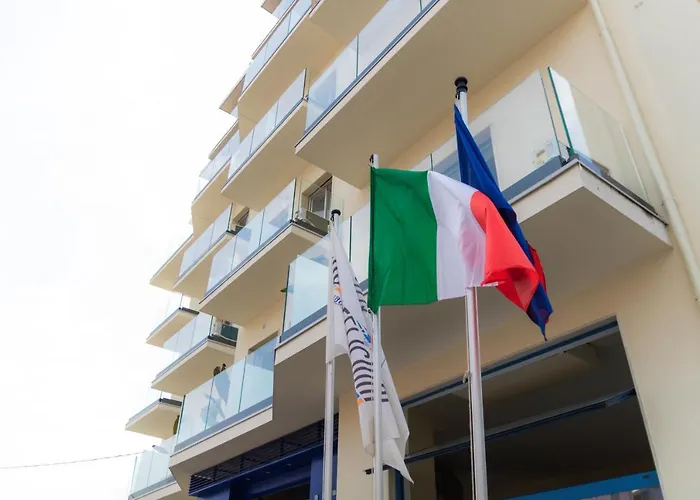 Отель Felicioni