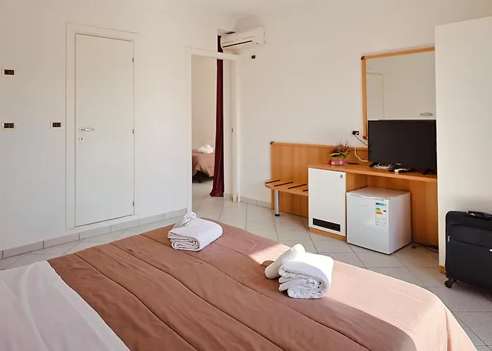 Felicioni 3* Пинето