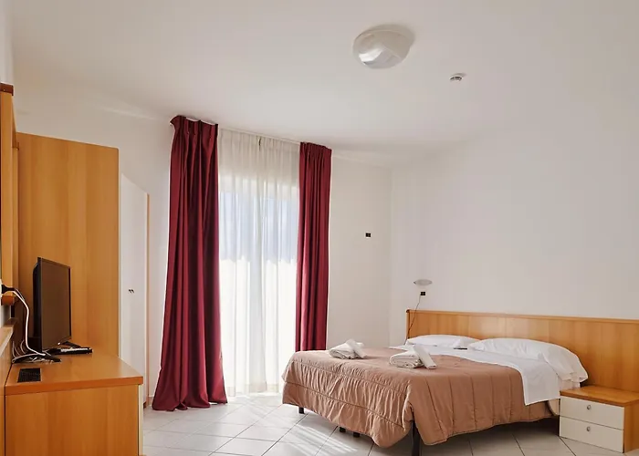 Отель Felicioni 3*