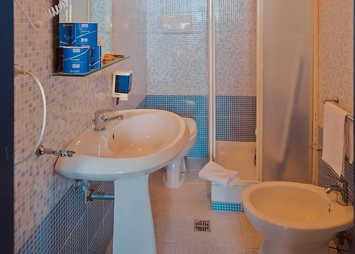 Felicioni Отель Пинето