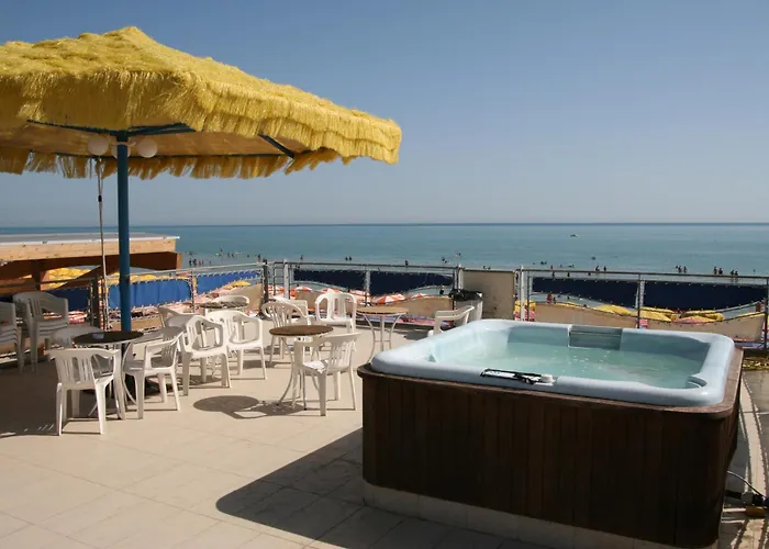 Felicioni Отель 3*