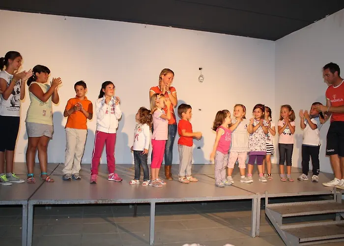 Felicioni Отель Пинето